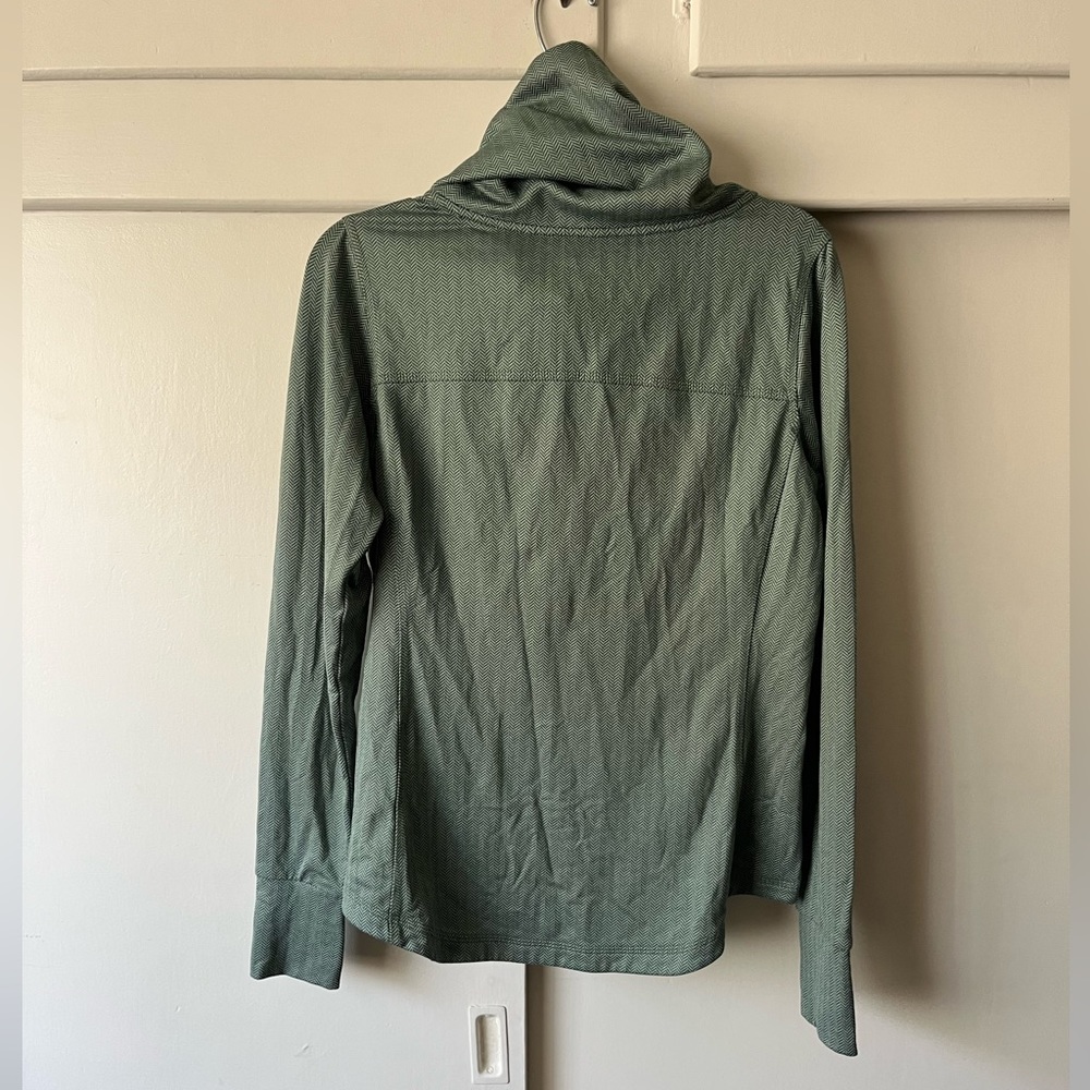 5.11 Tactical | Cowl neck long-sleeve outdoor shirt - Picture 3 of 8